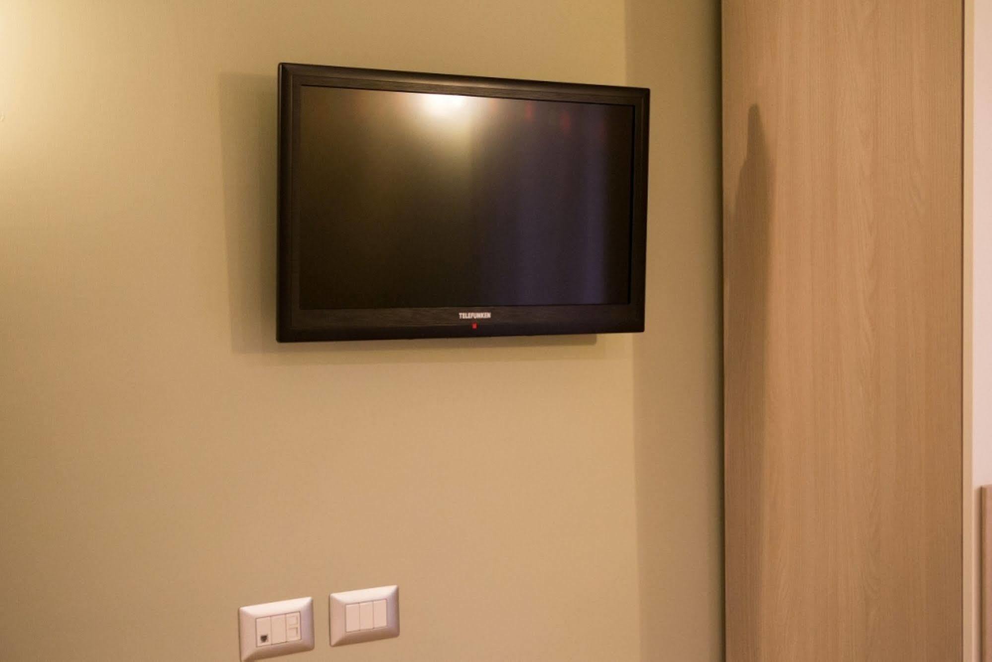 רומא Mikale Rooms מראה חיצוני תמונה