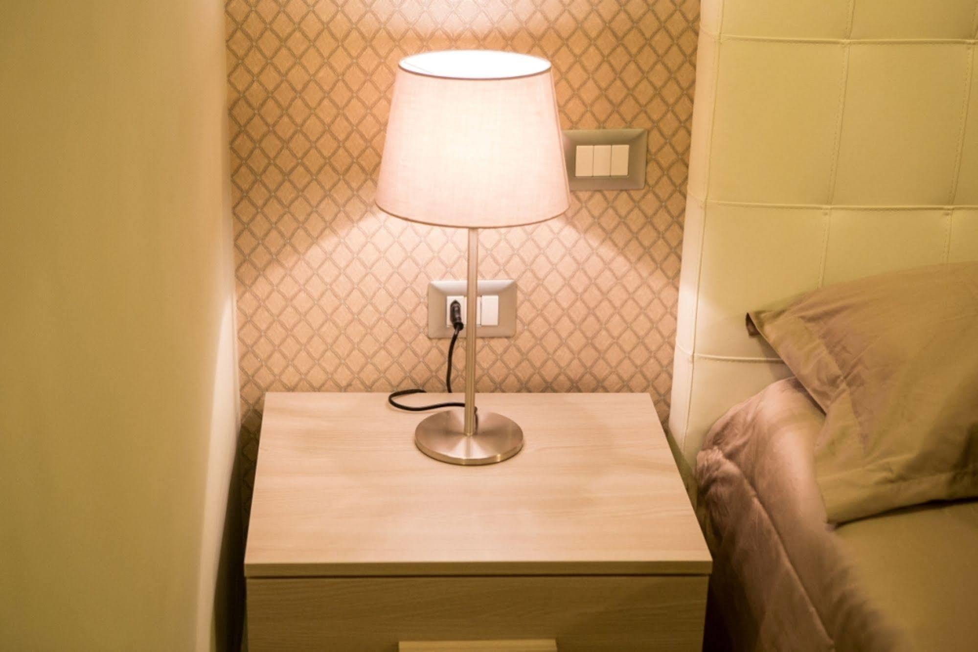 רומא Mikale Rooms מראה חיצוני תמונה